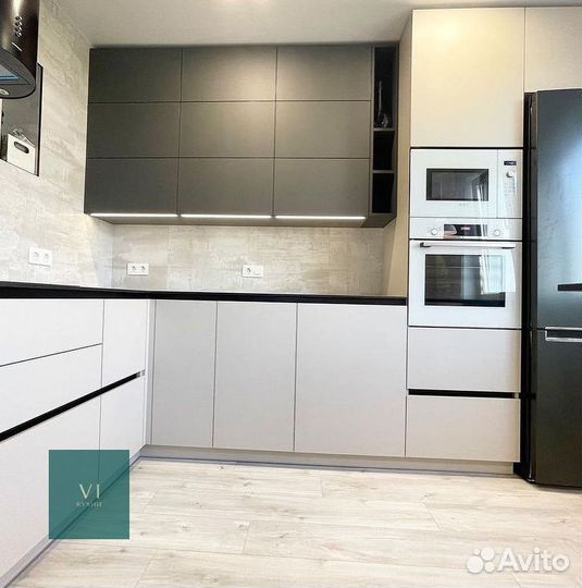 Красивый гарнитур для кухни