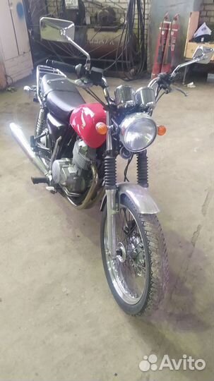 Honda CB 400 SS