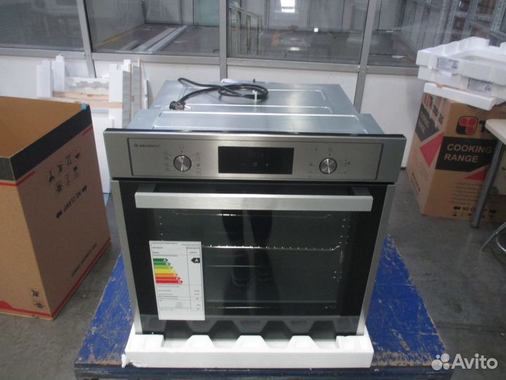 Духовой шкаф 9 режимов новая