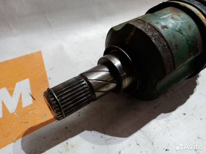 Полуось передняя левая Mitsubishi Outlander