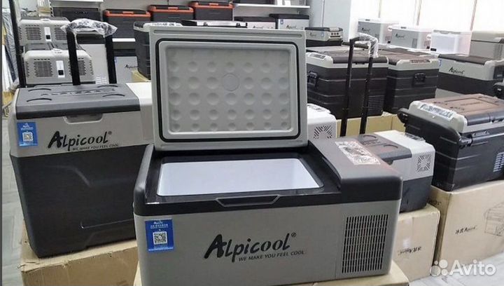 Холодильник в авто Alpicool новый