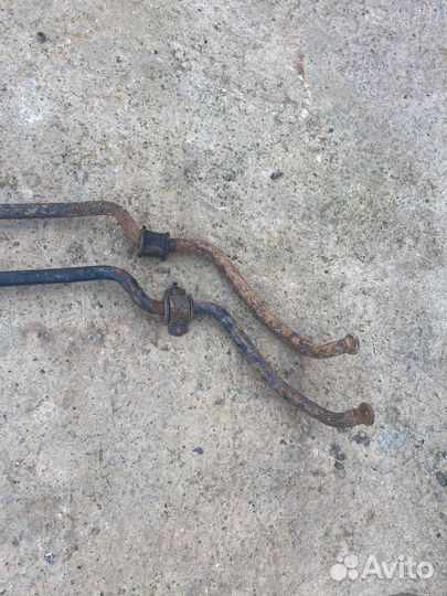 Стабилизатор передний Toyota corona st190