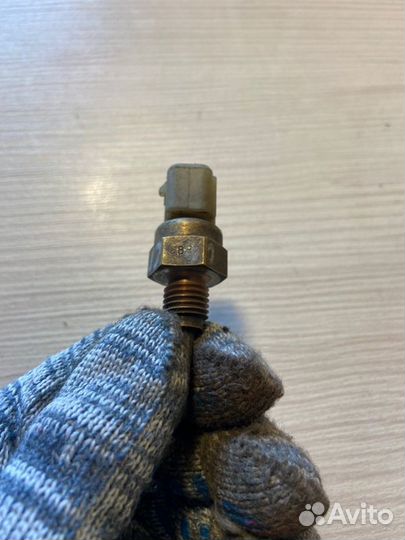 Датчик температуры Kia Rio