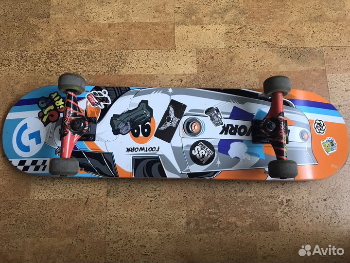 Скейтборд из скейтшопа качественный