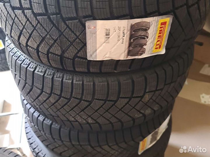 Pirelli Ice Zero FR 205/55 R16 94T