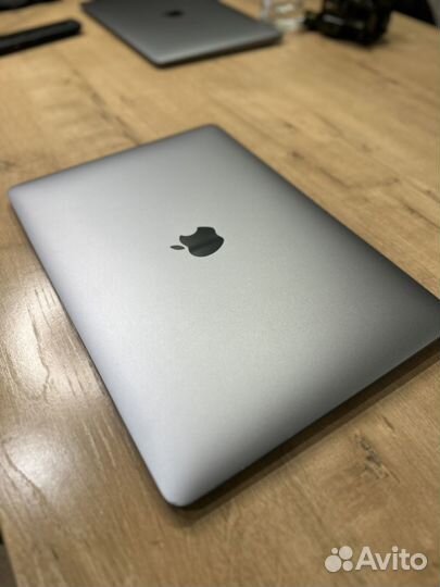 Apple macbook air 13 2020 m1 8gb 256