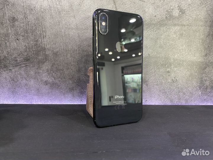 iPhone Xs, 64 ГБ