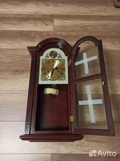 Часы настенные