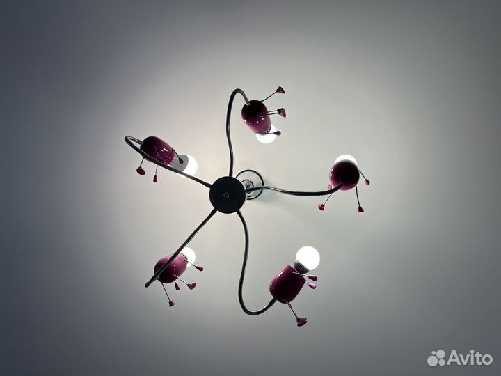 Люстра в детскую комнату