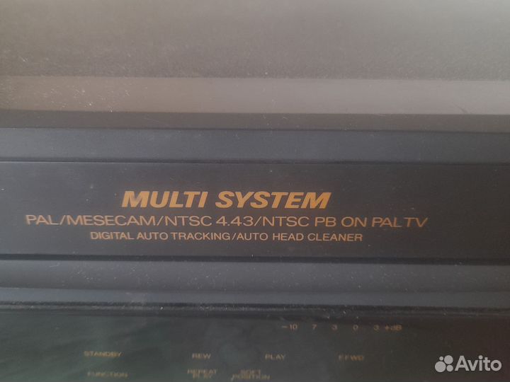 Видеомагнитофон funai