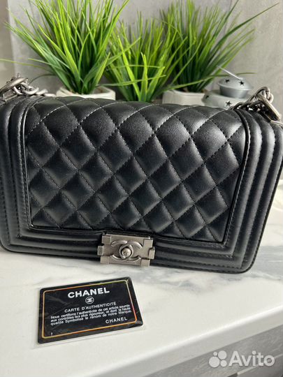 Сумка chanel boy