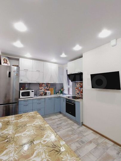 2-к. квартира, 60 м², 11/15 эт.