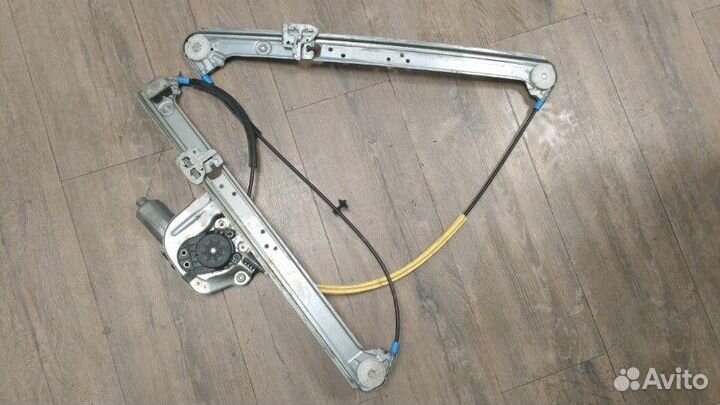 Стеклоподъемник передний правый Bmw X5 E53 3.0D