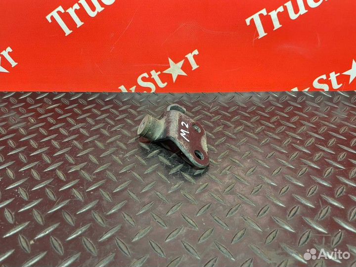 Кронштейн трапа Man TGA, Man TGS, Man TGX