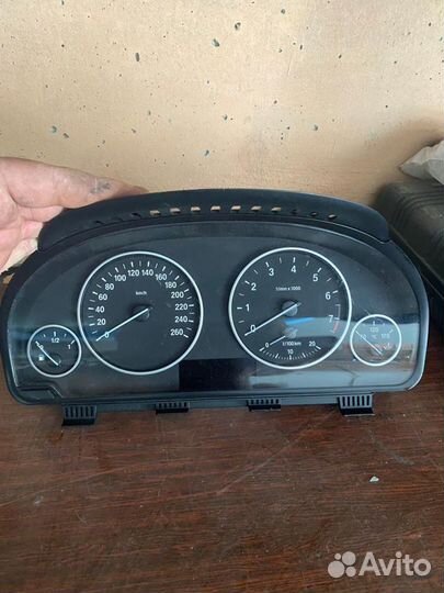 Щиток прибора на х4 f26 2016 г