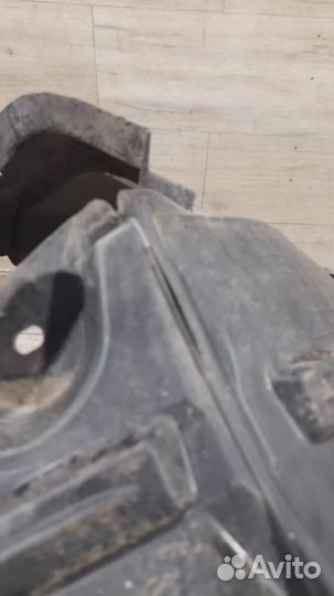 Подкрылок передний правый Nissan X-Trail T32 С