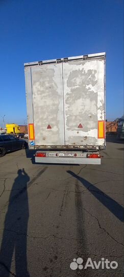 Полуприцеп шторно-бортовой Krone SD, 2011