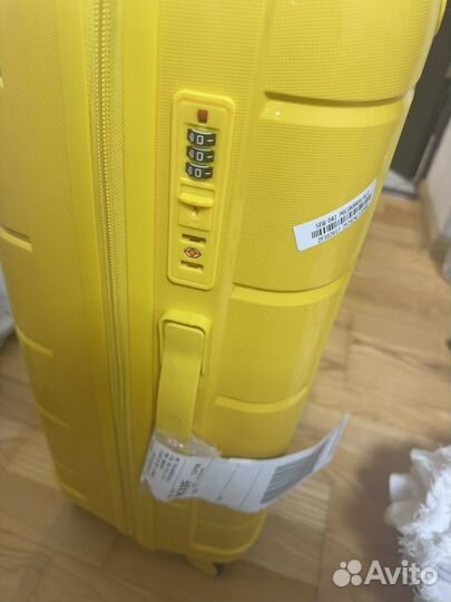 Чемодан на колесах