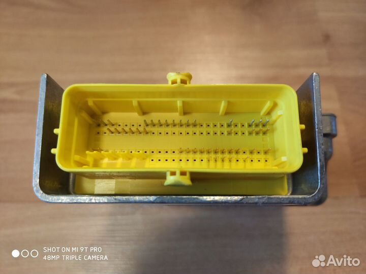 Блок SRS Тигуан