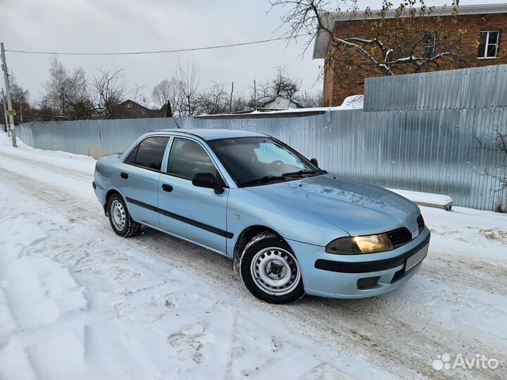 Mitsubishi Carisma 1.6 МТ, 2002, 217 000 км