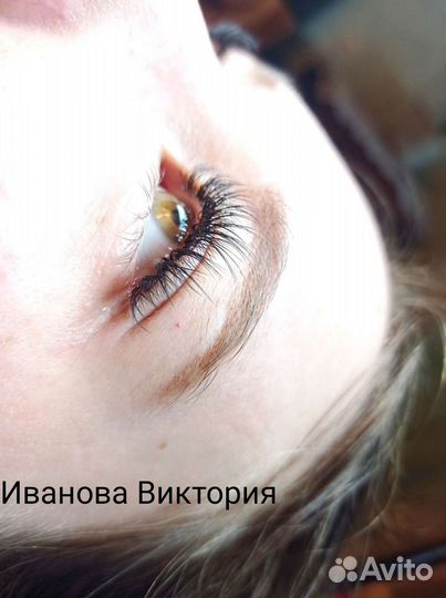 Наращивание ресниц модель. Маникюр, наращивание