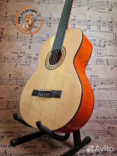 Классическая гитара из Ели Caraya C957 + чехол