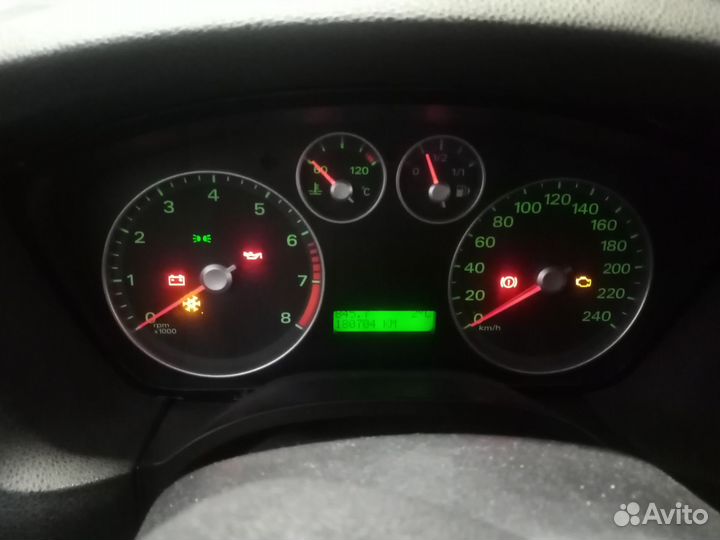 Ford Focus 1.6 МТ, 2006, 180 000 км