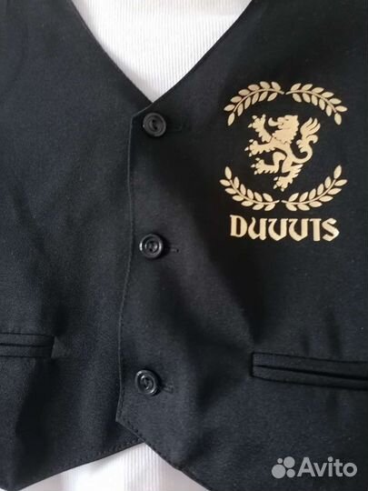 Костюм тройка на мальчика