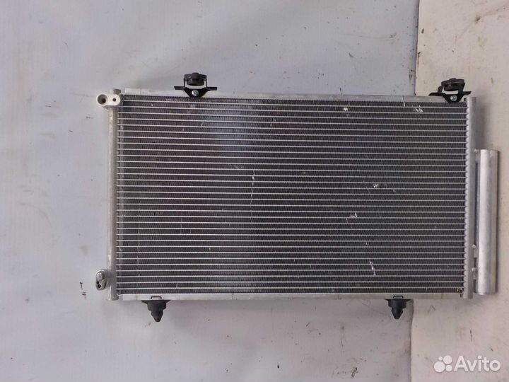 Радиатор кондиционера toyota yaris
