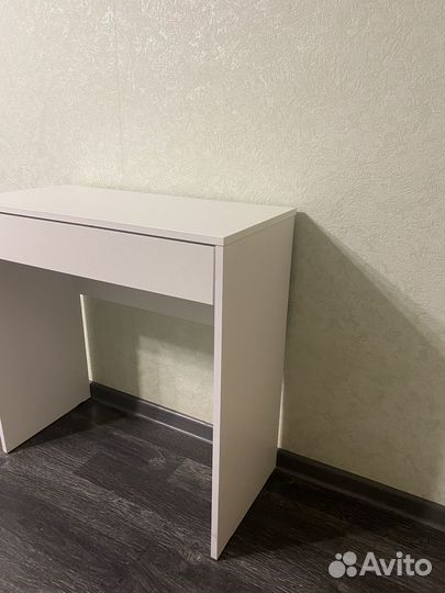 Стол письменный компьютерный