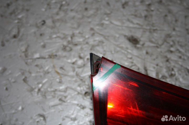 Фонарь задний внутренний левый Mitsubishi ASX I (2