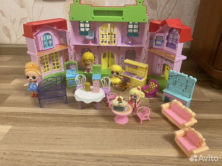 Домик с мебелью