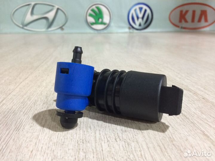 Насос омывателя Passat B3 Golf 2 Opel Astra Corsa