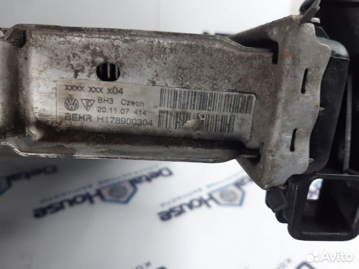 Радиатор основной Volkswagen Touareg 3.0 TDI BKS