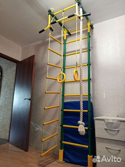 Детская шведская стенка