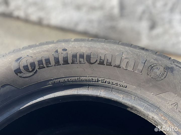 Continental ComfortContact - 5 215/65 R16 98H