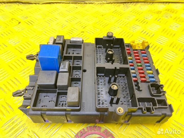 Блок предохранителей Jeep Grand Cherokee WJ/WG 4.7