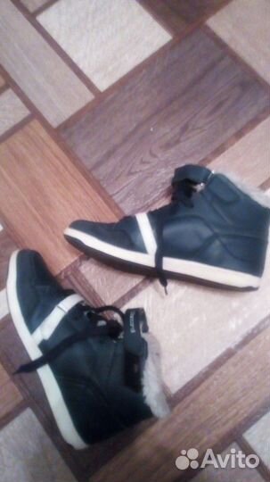 Кроссовки зимние