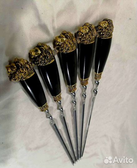 Шампура с головами львов