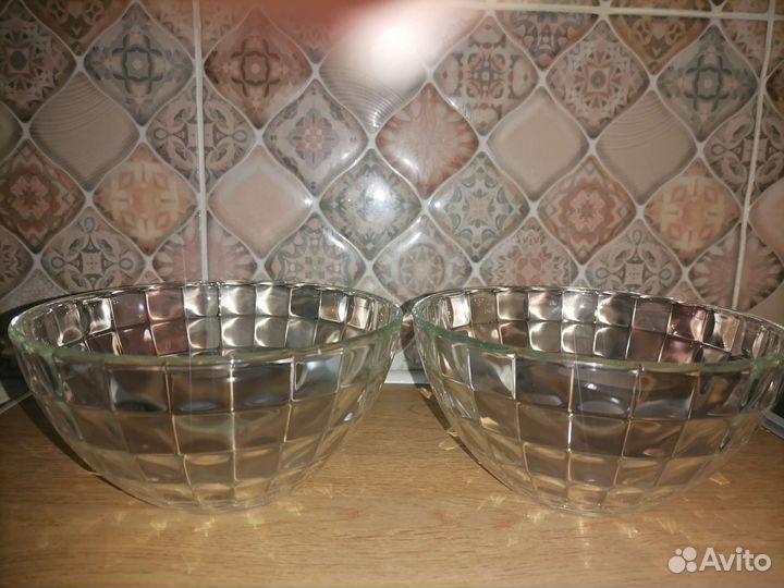 Набор посуды Салатники, поднос нержавейка