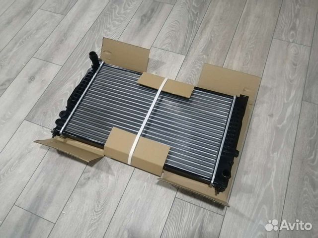 Основной радиатор Ауди А6 С5, А4 Б5 2.4 2.5 2.8