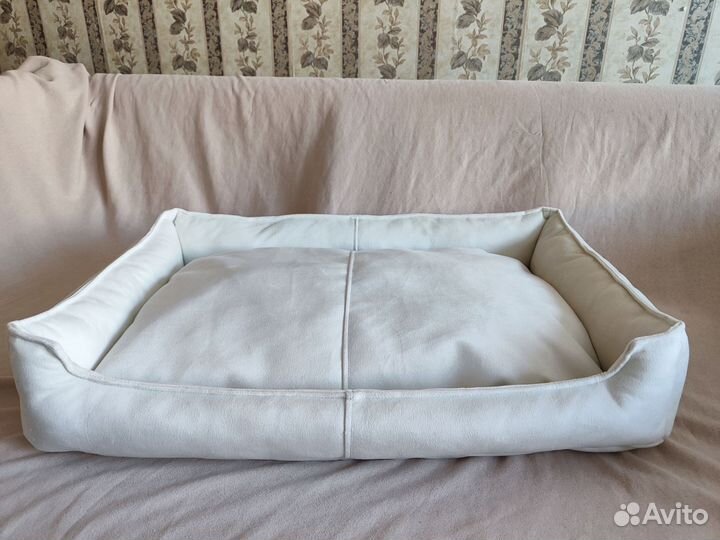 Лежанка для собак и кошек