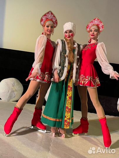 Тренер по фигурному катанию