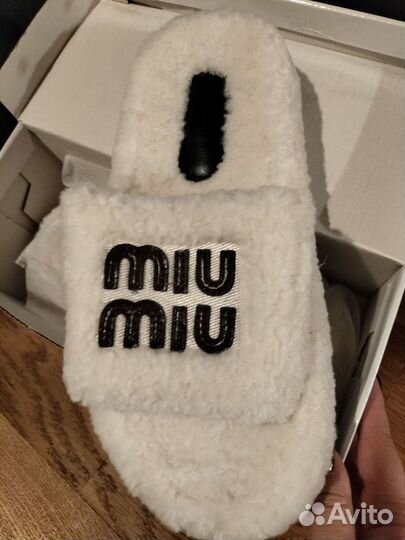 Шлепки miu