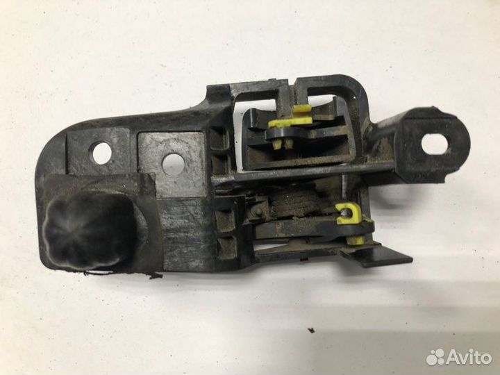 Ручка двери внутренняя передняя левая Toyota