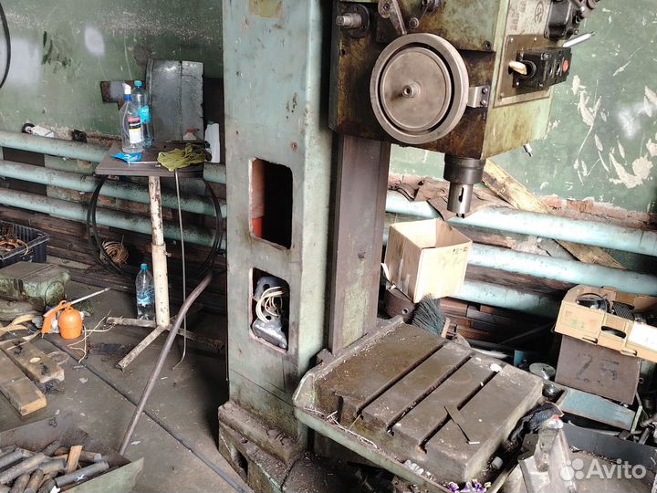 Сверлильный станок