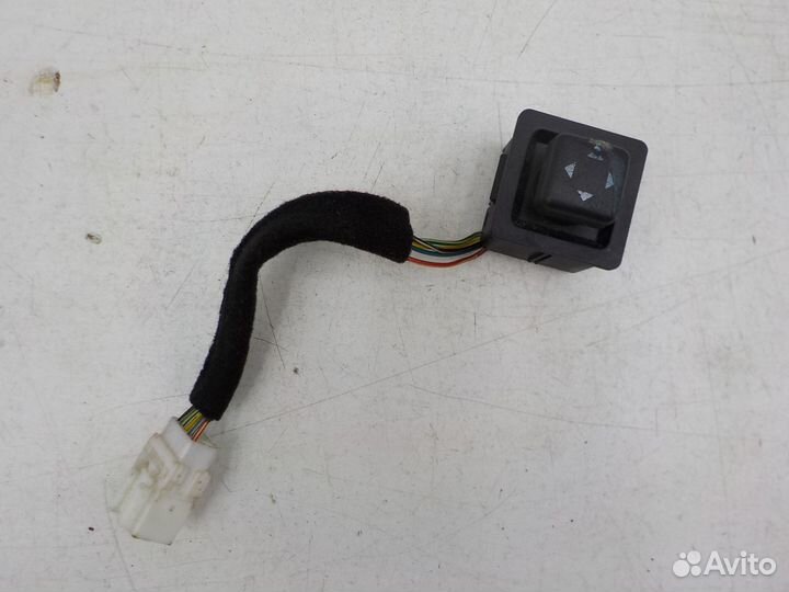 Блок управления зеркалами Hyundai Genesis 2009