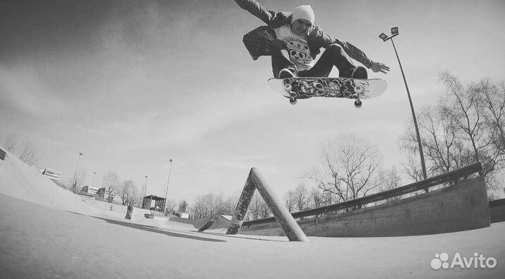 Инструктор, тренер по скейтборду