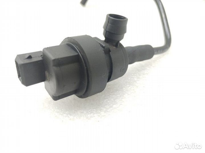 Клапан вентиляции топливного бака Bmw 3-Series E46