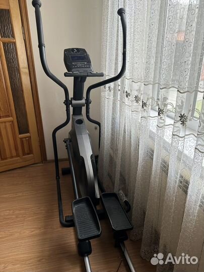 Эллиптический тренажер